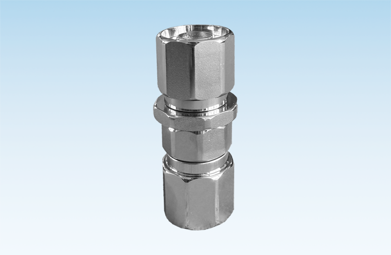 WD Hose Swivel